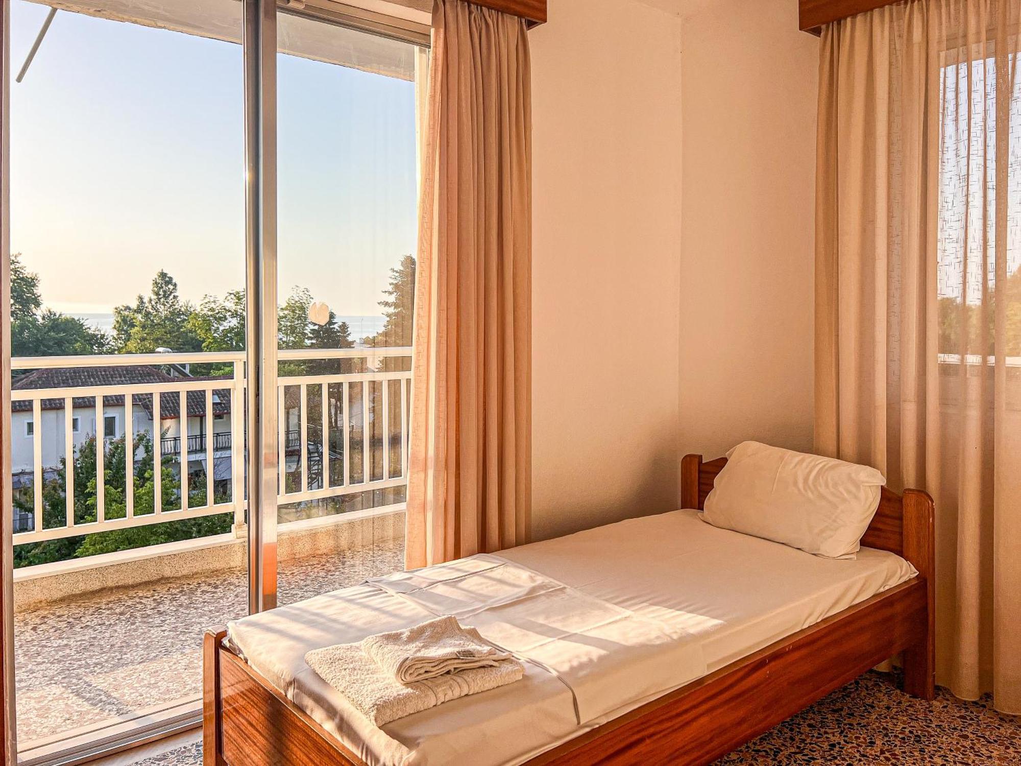 Prado Apartment Hotel Limín Litochórou エクステリア 写真