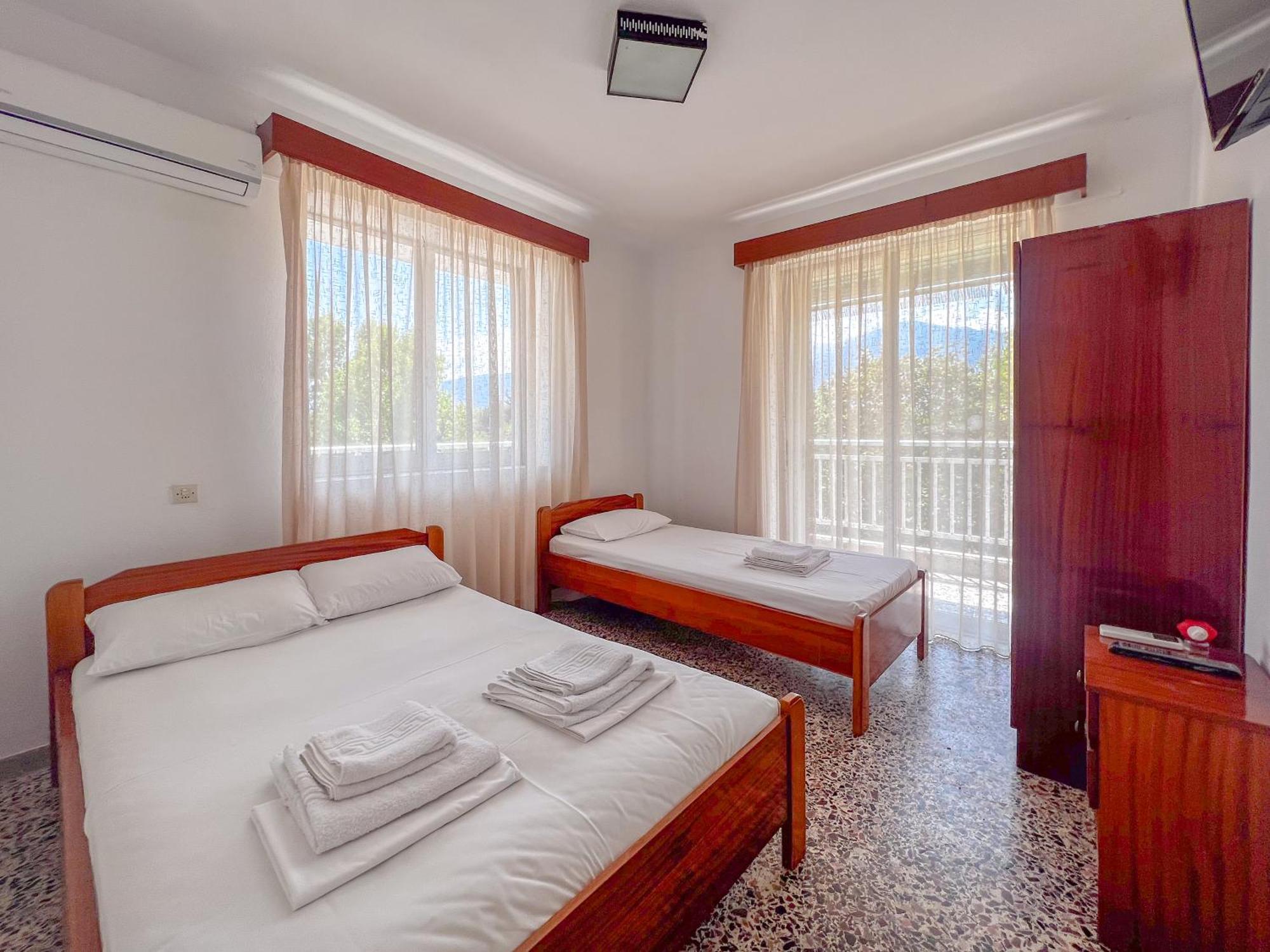 Prado Apartment Hotel Limín Litochórou エクステリア 写真