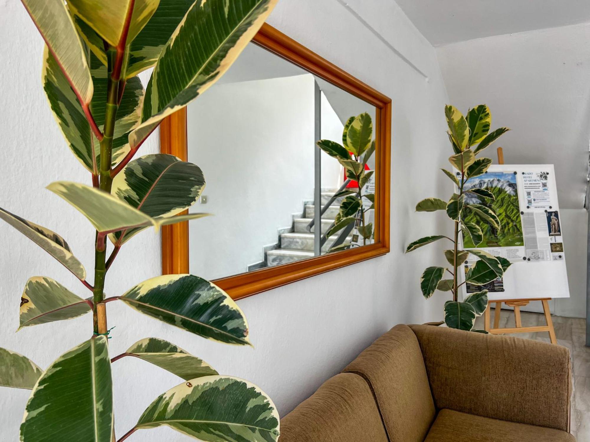 Prado Apartment Hotel Limín Litochórou エクステリア 写真