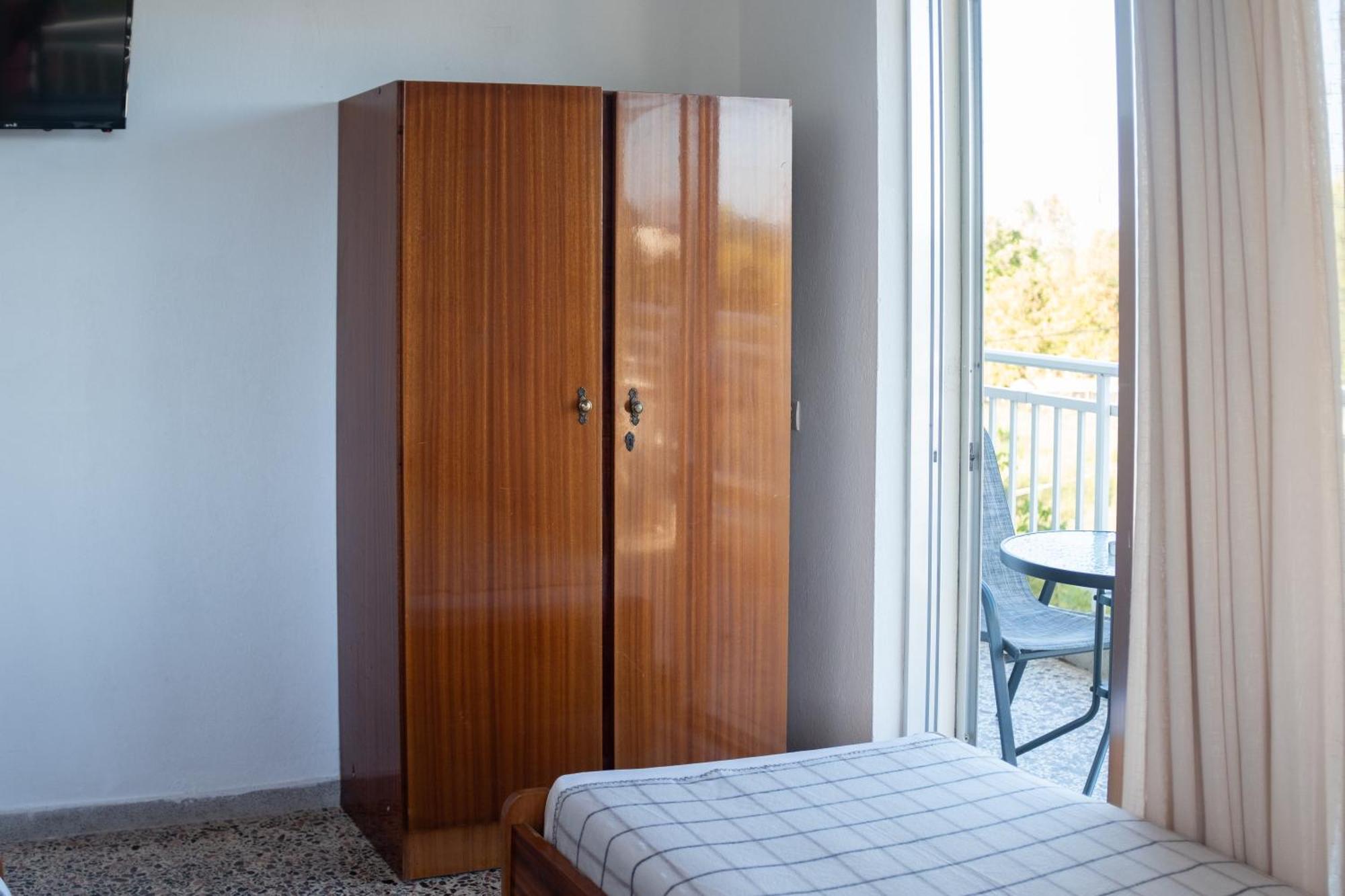 Prado Apartment Hotel Limín Litochórou エクステリア 写真