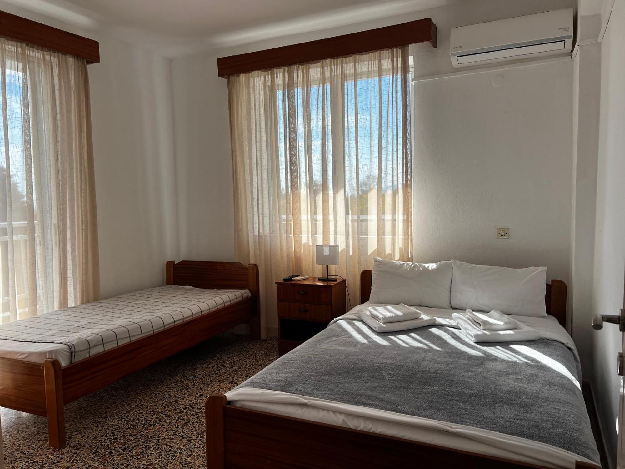 Prado Apartment Hotel Limín Litochórou エクステリア 写真